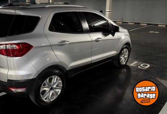 Camionetas - Ford Titanium 2016 Nafta 25000Km - En Venta