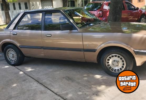 Autos - Ford Taunus ghia 2.3 1983 Nafta 120000Km - En Venta