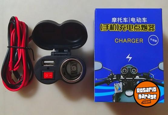 Accesorios para Motos - CARGADOR PARA MOTO CON PUERTO USB ENTRADA DE ENCENDEDOR - En Venta