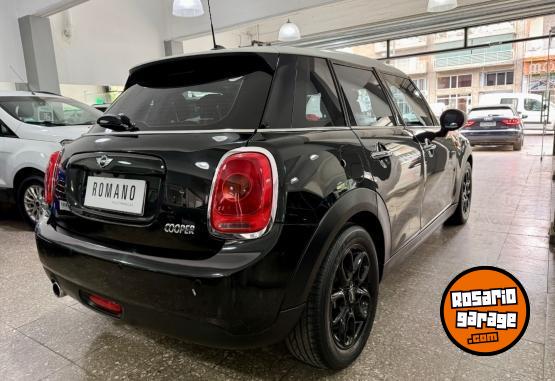 Autos - Mini Cooper Pepper F55 2016 Nafta 134000Km - En Venta