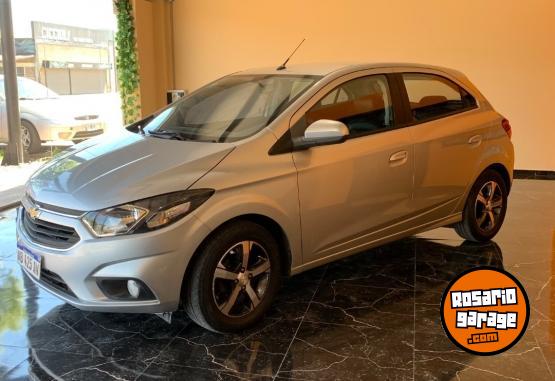 Autos - Chevrolet Ónix ltz 2017 Nafta 123000Km - En Venta