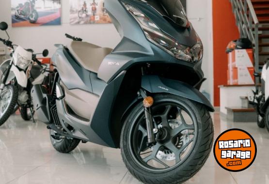 Motos - Honda PCX 160 DELUXE 2025 Nafta 0Km - En Venta