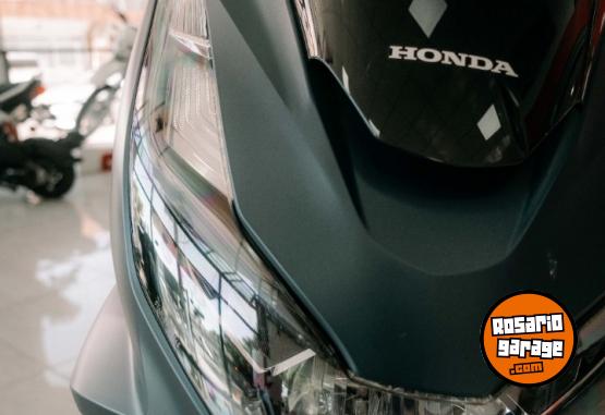 Motos - Honda PCX 160 DELUXE 2025 Nafta 0Km - En Venta