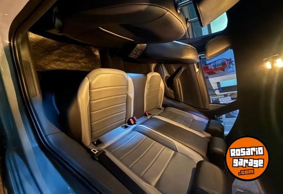 Autos - Volkswagen Nivus 2020 Nafta 98000Km - En Venta