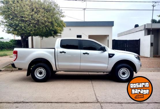 Camionetas - Ford RANGER SAFETY 2.2 2015 Diesel 132000Km - En Venta