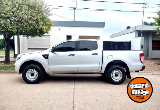 Camionetas - Ford RANGER SAFETY 2.2 2015 Diesel 132000Km - En Venta