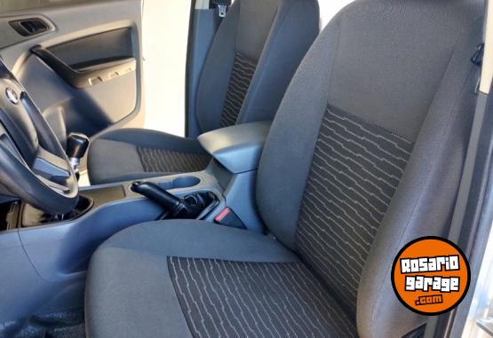 Camionetas - Ford RANGER SAFETY 2.2 2015 Diesel 132000Km - En Venta