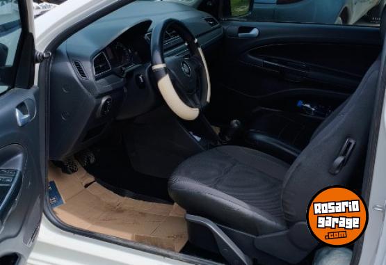 Camionetas - Volkswagen Saveiro Trendline 2016 Nafta 101000Km - En Venta