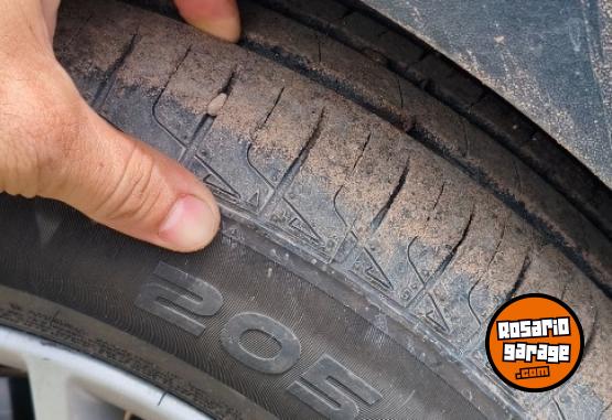 Camionetas - Volkswagen Saveiro Trendline 2016 Nafta 101000Km - En Venta