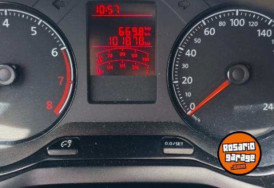 Camionetas - Volkswagen Saveiro Trendline 2016 Nafta 101000Km - En Venta