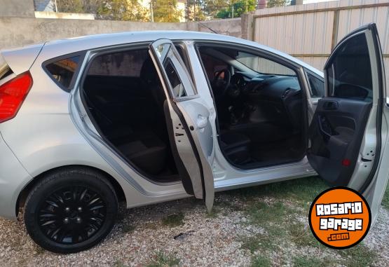 Autos - Ford Fiesta 1.6s 2015 Nafta 130000Km - En Venta