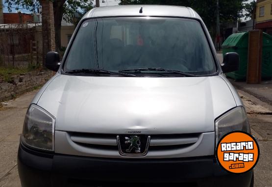 Utilitarios - Peugeot Partner 1.6 HDI 2017 Diesel 89000Km - En Venta