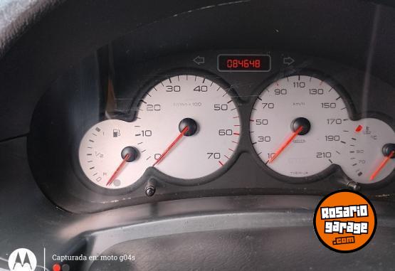 Utilitarios - Peugeot Partner 1.6 HDI 2017 Diesel 89000Km - En Venta