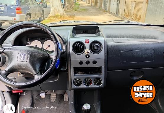 Utilitarios - Peugeot Partner 1.6 HDI 2017 Diesel 89000Km - En Venta