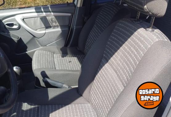 Autos - Renault sandero 2013 Nafta 145000Km - En Venta