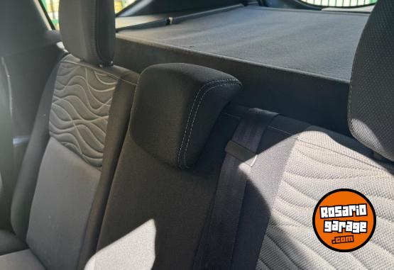 Autos - Renault DUSTER 2.0 PRIVILEGE 4x2 2012 Nafta 152000Km - En Venta