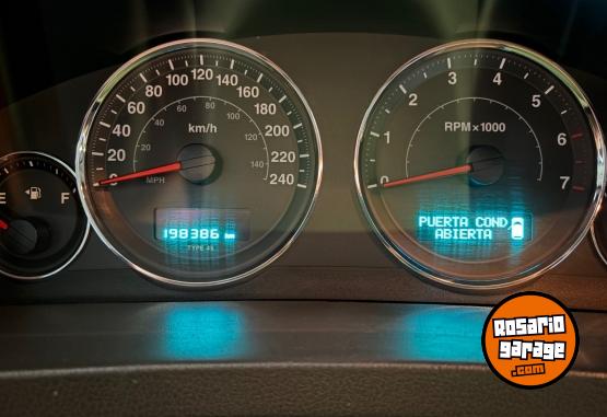 Camionetas - Jeep Grand Cherokee Overland 2008 Nafta 199000Km - En Venta