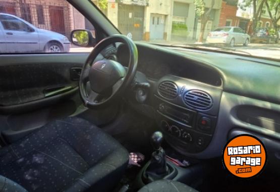 Autos - Renault Megane 2004 Diesel 180000Km - En Venta