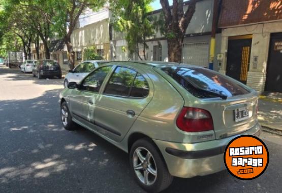 Autos - Renault Megane 2004 Diesel 180000Km - En Venta