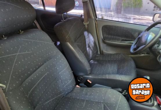 Autos - Renault Megane 2004 Diesel 180000Km - En Venta