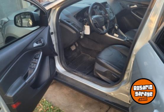 Autos - Ford Focus 2016 Nafta 130000Km - En Venta