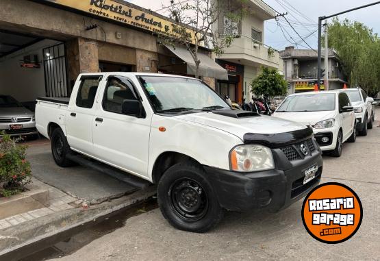 Camionetas - Nissan FRONTIER NP 300 2011 Diesel 294000Km - En Venta