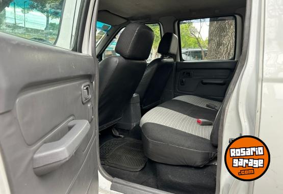 Camionetas - Nissan FRONTIER NP 300 2011 Diesel 294000Km - En Venta