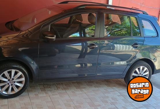 Autos - Volkswagen Suran 2012 Nafta 180000Km - En Venta