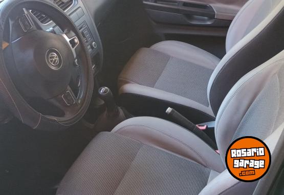 Autos - Volkswagen Suran 2012 Nafta 180000Km - En Venta