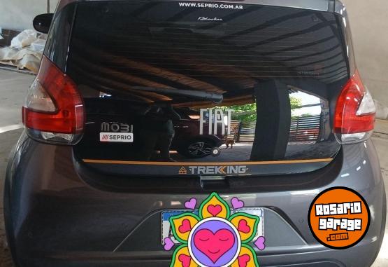 Autos - Fiat MOBI TREKKING 2024 Nafta 14000Km - En Venta