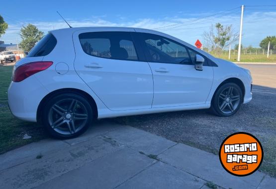 Autos - Peugeot 308 allure + nav. 2013 Nafta 90000Km - En Venta