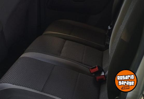 Camionetas - Volkswagen Amarock 2.0 Confortline 2023 Diesel 120000Km - En Venta