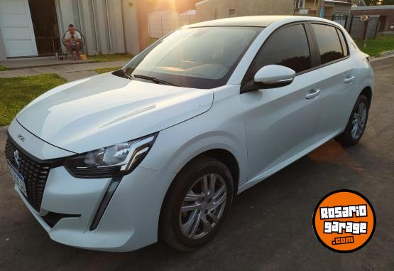 Autos - Peugeot 208 2023 Nafta 34000Km - En Venta