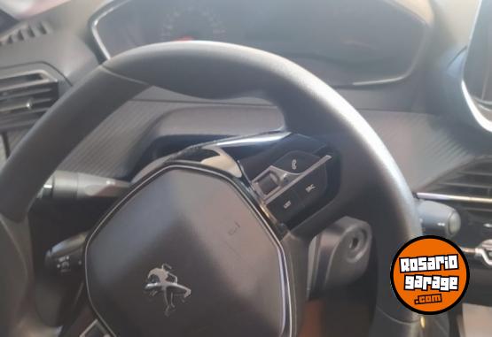 Autos - Peugeot 208 2023 Nafta 34000Km - En Venta