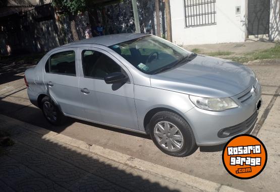 Autos - Volkswagen Voyage 2012 GNC 266000Km - En Venta