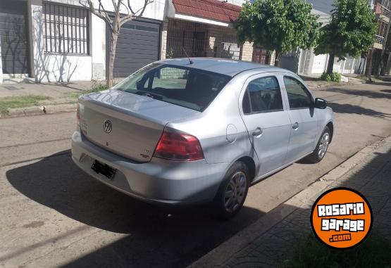 Autos - Volkswagen Voyage 2012 GNC 266000Km - En Venta