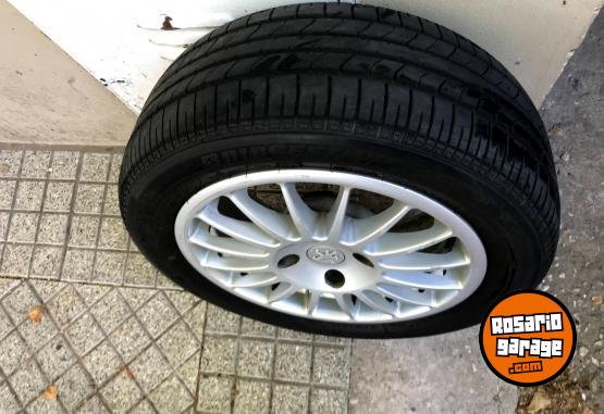 Accesorios para Autos - Cubiertas Bridgestone con llantas 15 - En Venta