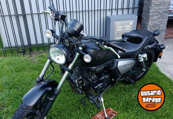 Motos - Honda Keeway 202 2023 Nafta 4200Km - En Venta