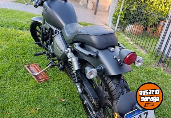 Motos - Honda Keeway 202 2023 Nafta 4200Km - En Venta