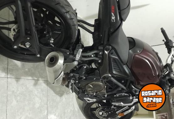 Motos - Voge 300 ac 2022 Nafta 5000Km - En Venta