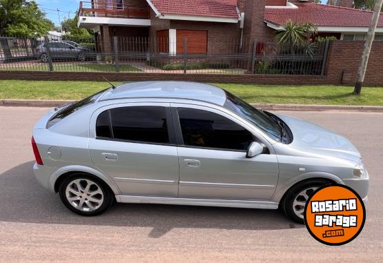 Autos - Chevrolet Astra Gls 2010 Nafta 145000Km - En Venta