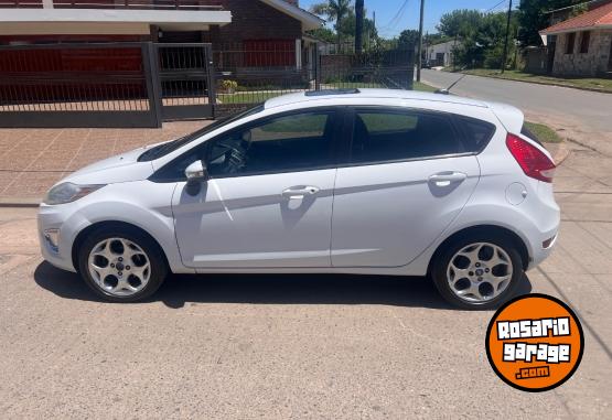 Autos - Ford Fiesta Titanium 2011 Nafta 167000Km - En Venta