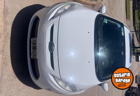 Autos - Ford Fiesta Titanium 2011 Nafta 167000Km - En Venta