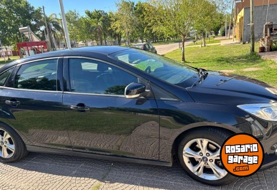 Autos - Ford Focus 2.0 4P SE PLUS AT 2014 Nafta 102000Km - En Venta