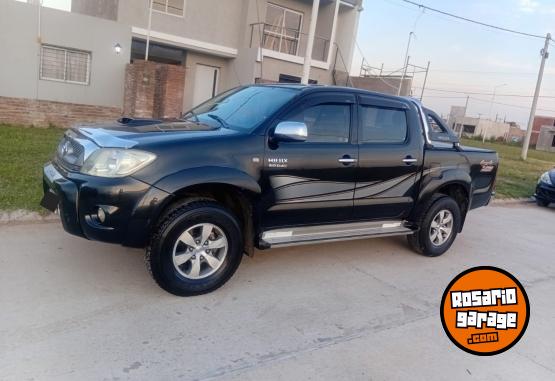 Camionetas - Toyota hilux SRV 2010 Diesel 212000Km - En Venta
