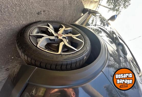 Autos - Fiat ARGO HGT 2018 Nafta 113000Km - En Venta