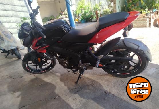 Motos - Bajaj NS 200 2015 Nafta 25000Km - En Venta