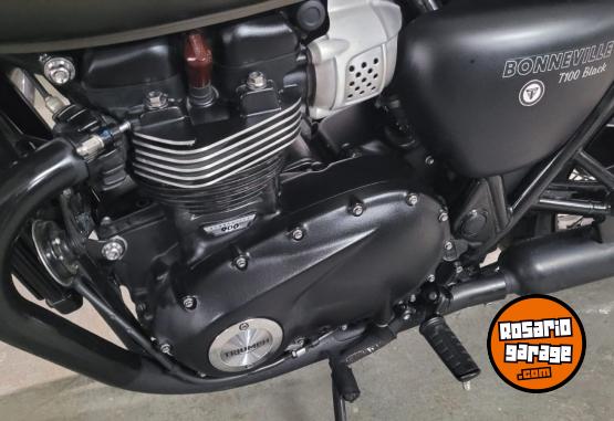 Motos - Triumph Bonneville T100 Black 2020 Nafta 4500Km - En Venta