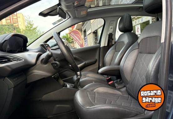 Autos - Peugeot 208 Feline Pack Cuir 2016 Nafta 102000Km - En Venta