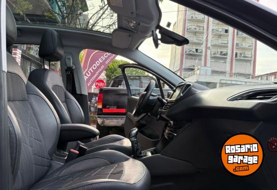 Autos - Peugeot 208 Feline Pack Cuir 2016 Nafta 102000Km - En Venta